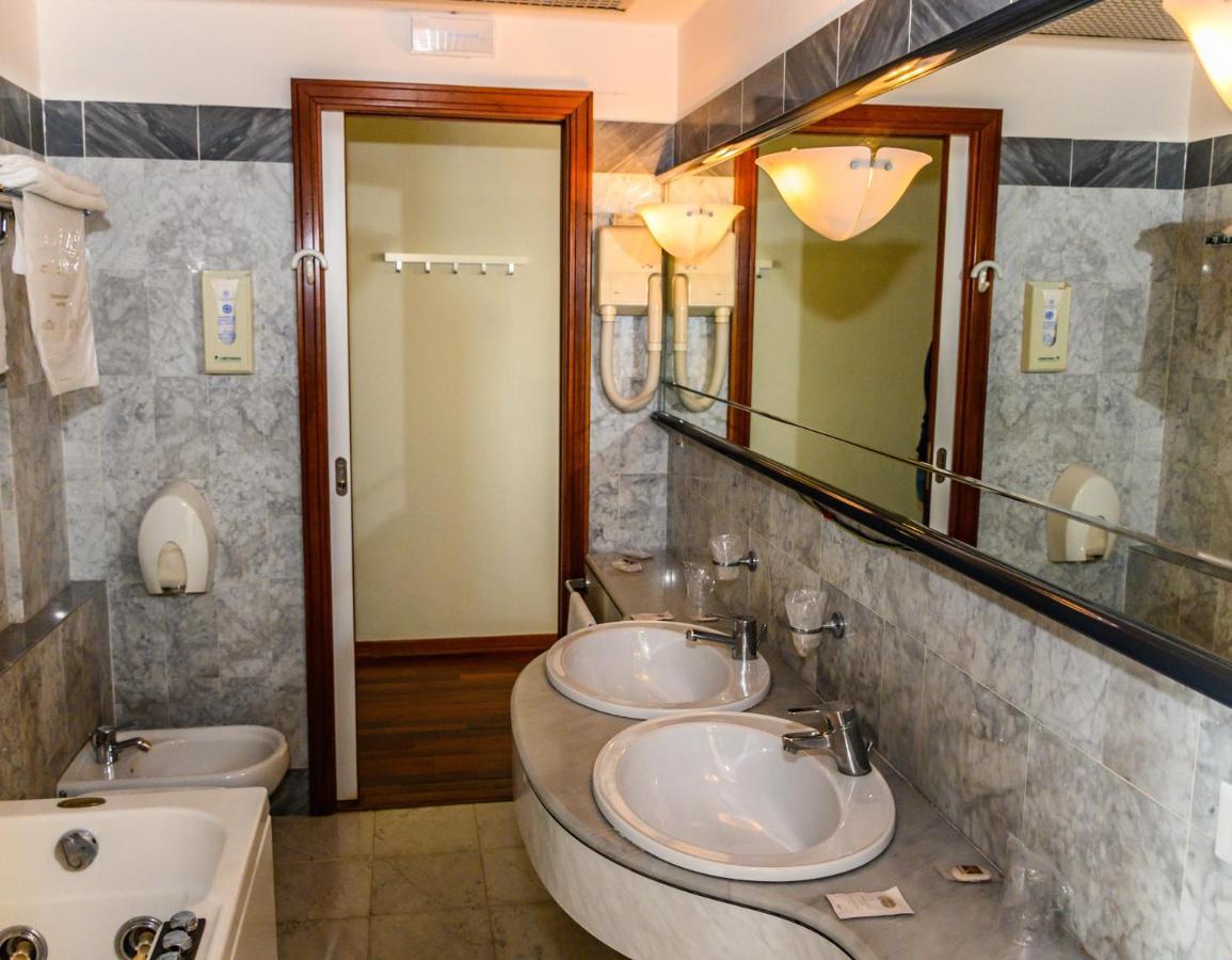 Hotel Sirenella Mele Εξωτερικό φωτογραφία
